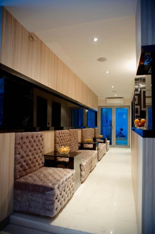 Vila V Lux Apartments Petrovac Exterior photo