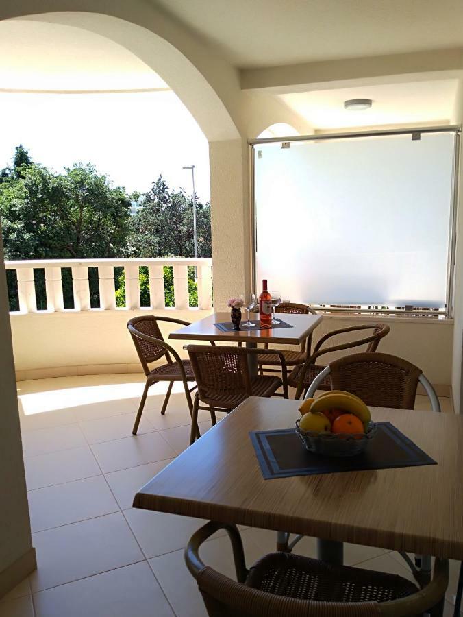 Vila V Lux Apartments Petrovac Exterior photo